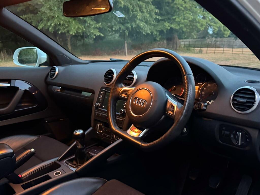 Audi A3 2.0 Tdi Black Edition Sportback Euro 5 Ss White #19