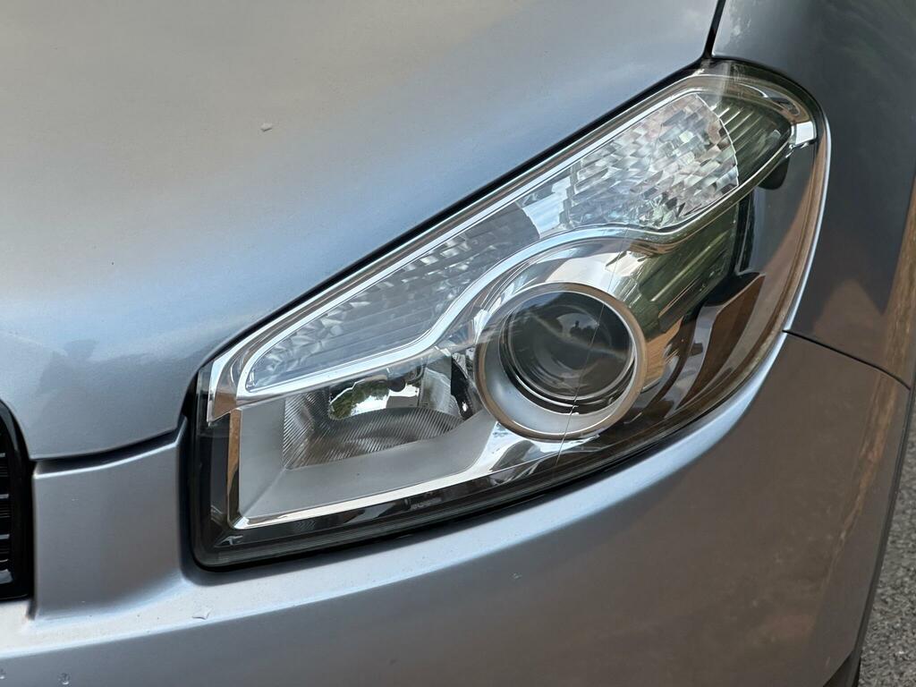Nissan Qashqai Hatchback N-tec Plus 2012 White #11
