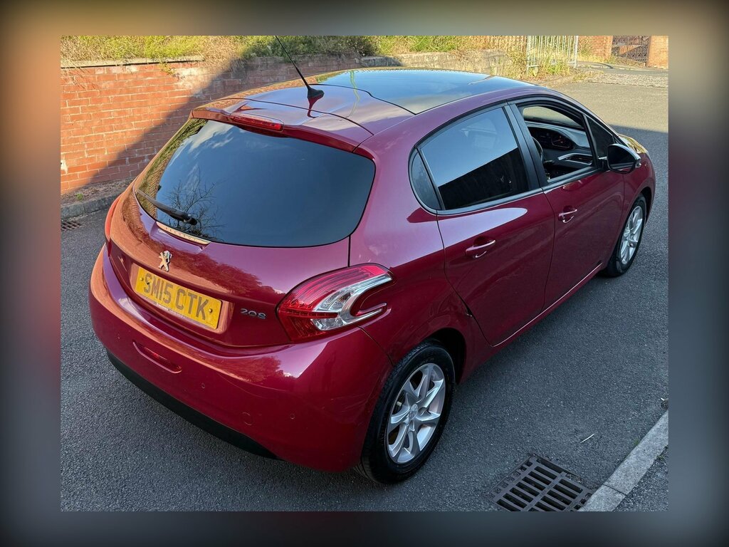 Peugeot 208 1.2 Vti Puretech Style Euro 6 Red #4