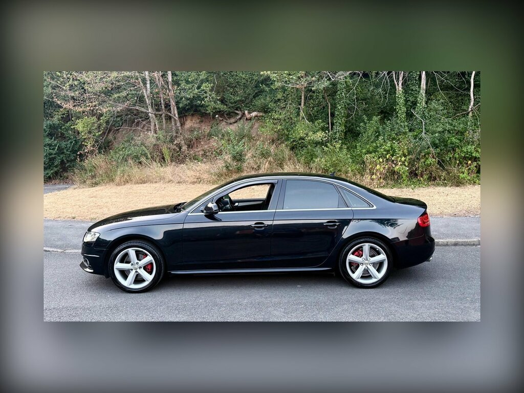 Audi A4 2.0 Tdi S Line Euro 5 Ss Black #2