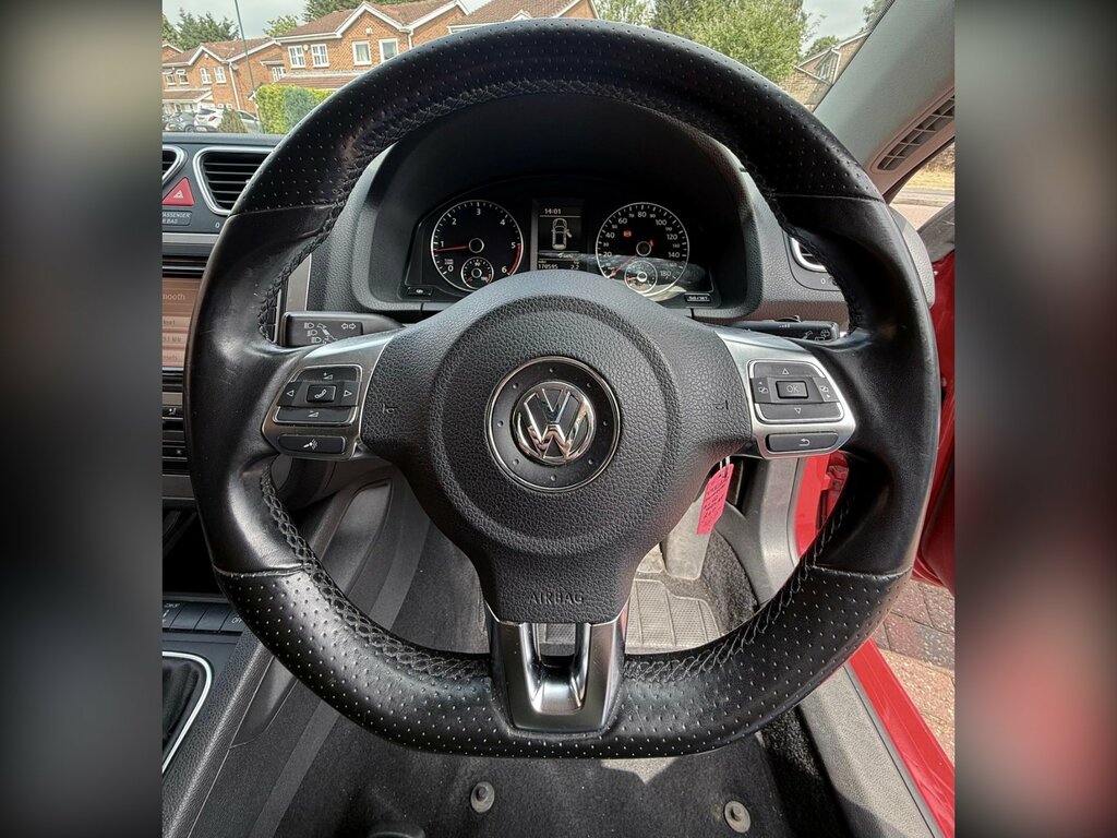 Volkswagen Scirocco Hatchback 2.0 Tdi Gt 201111 Black #29