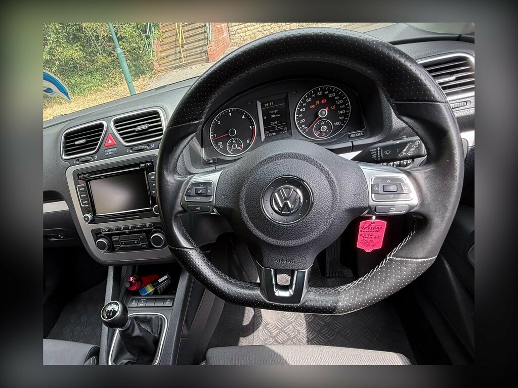Volkswagen Scirocco Hatchback 2.0 Tdi Gt 201111 Black #9