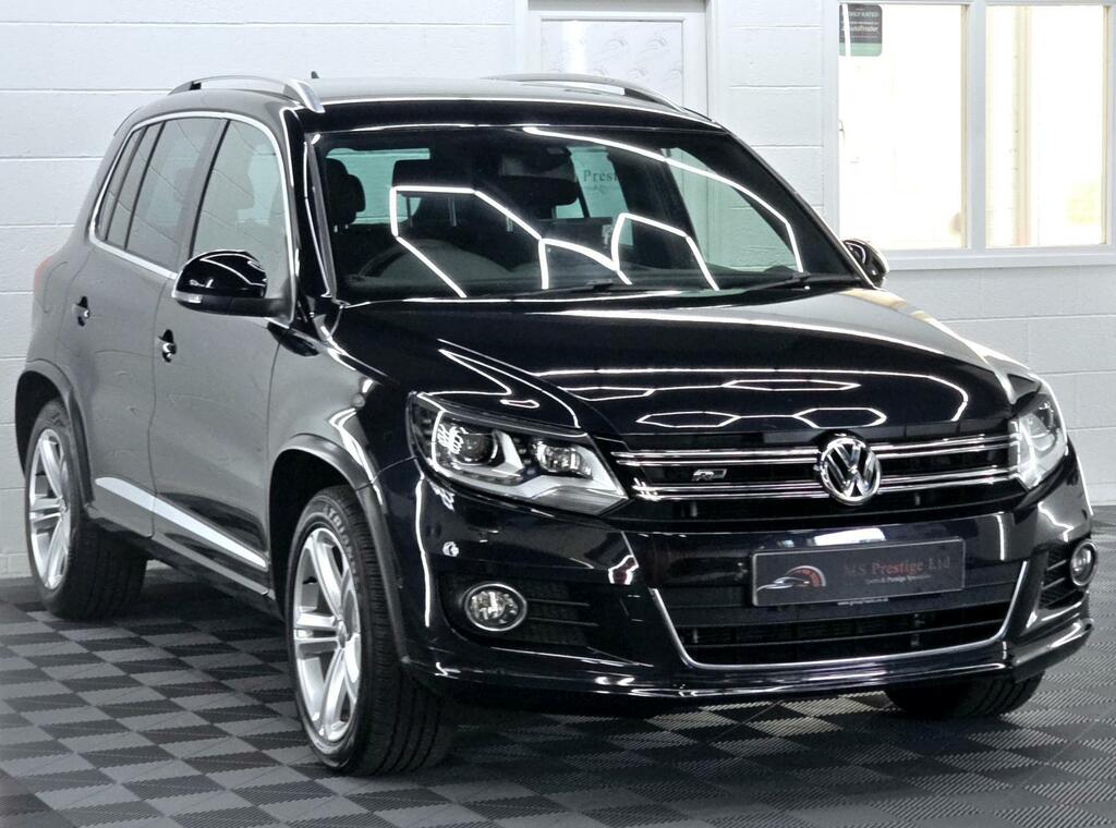 Volkswagen Tiguan R-line Black #4