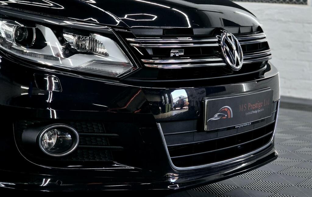 Volkswagen Tiguan R-line Black #5