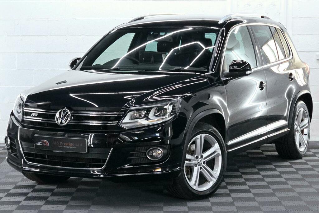 Volkswagen Tiguan R-line Black #2
