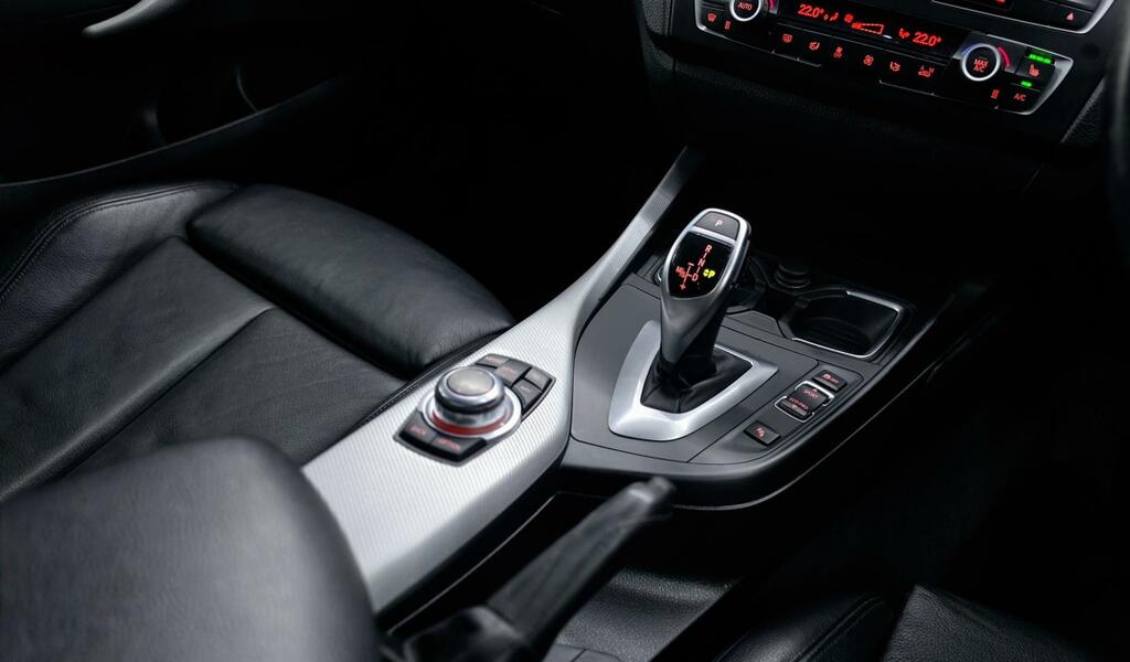 BMW 2 Series 220D 2.0 M-sport Nav White #43