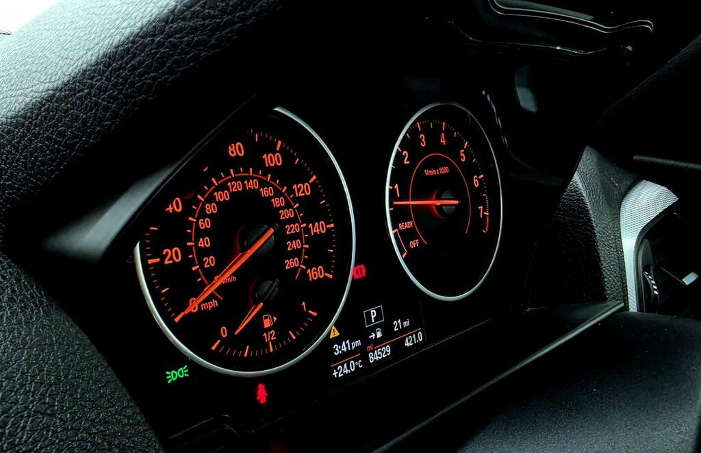 BMW 2 Series 220D 2.0 M-sport Nav White #32