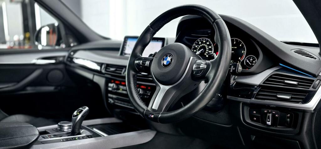 BMW X5 M Xdrive30d M Sport White #30