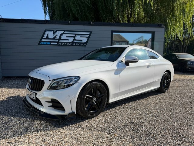 Mercedes-Benz C Class 2019 2.0 C300d Amg Line Coupe G-tronic White