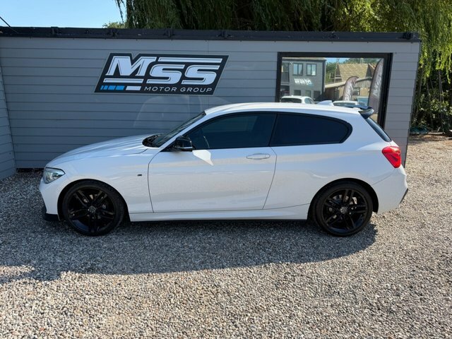 BMW 1 Series 2016 2.0 118D M Sport Hatchback Eu White #2
