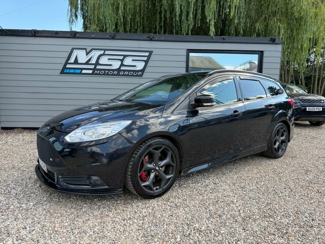 Ford Focus 2012 2.0T Ecoboost St-3 Estate E Black