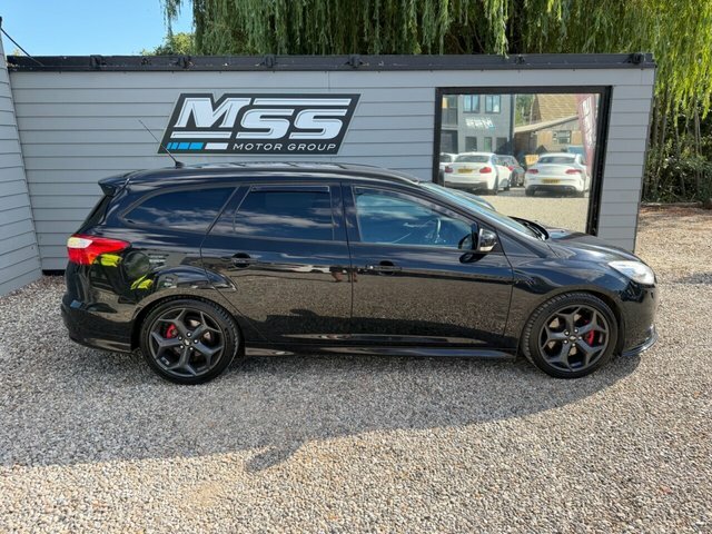 Ford Focus 2012 2.0T Ecoboost St-3 Estate E Black #6