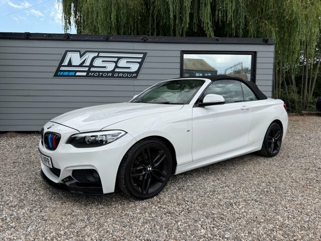 BMW 2 Series 2015 2.0 218D M Sport Convertible Manua White #2