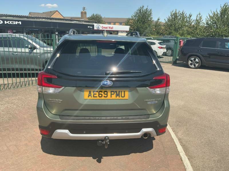 Subaru Forester 2.0I E-boxer Xe Premium Lineartronic Green #4