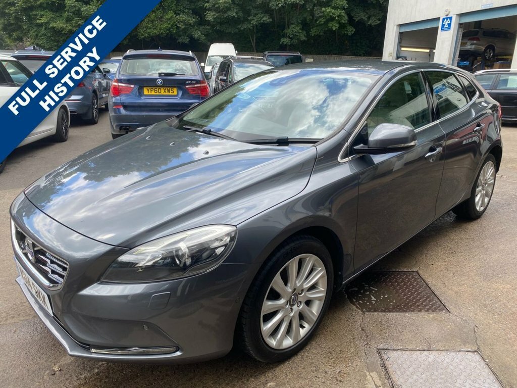 Volvo V40 2014 1.6 D2 Se Lux Nav Hatchback Grey