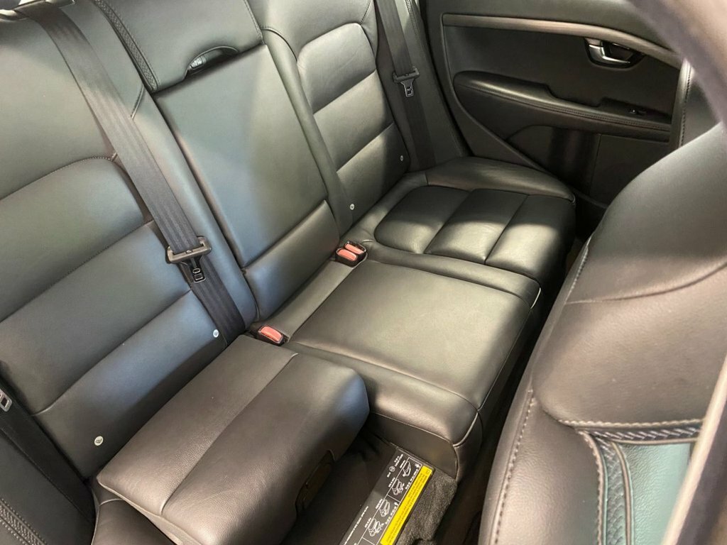 Volvo XC70 Se Lux Silver #21