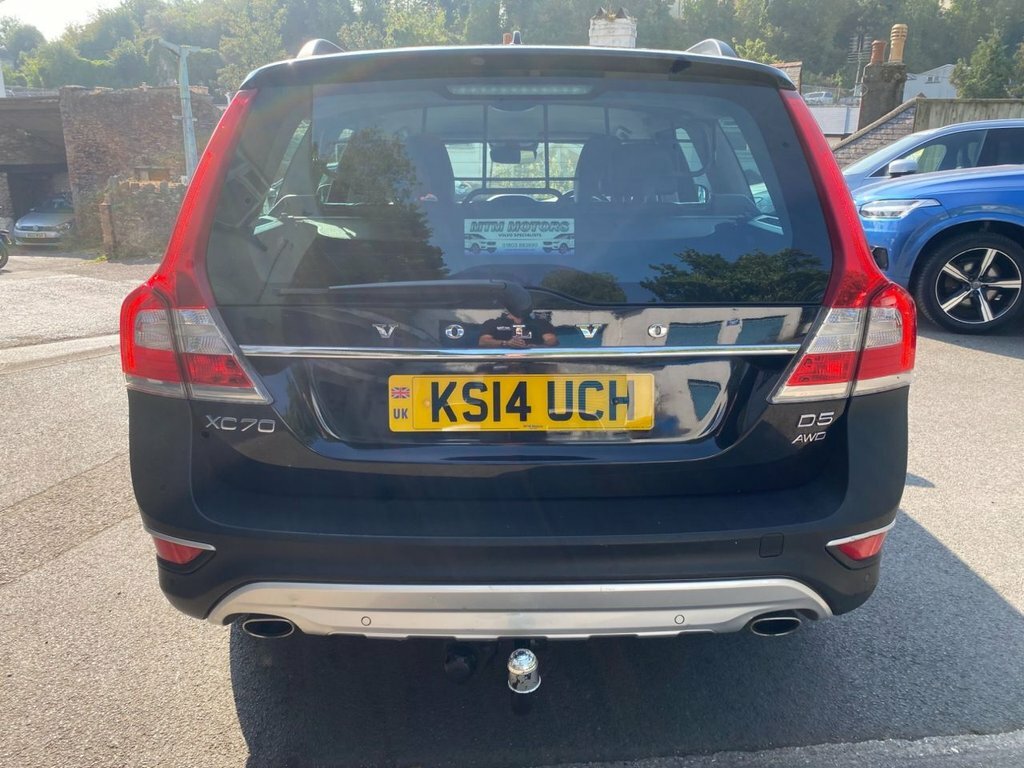 Volvo XC70 2014 2.4 D5 Se Lux Estate Geartronic Aw Black #5