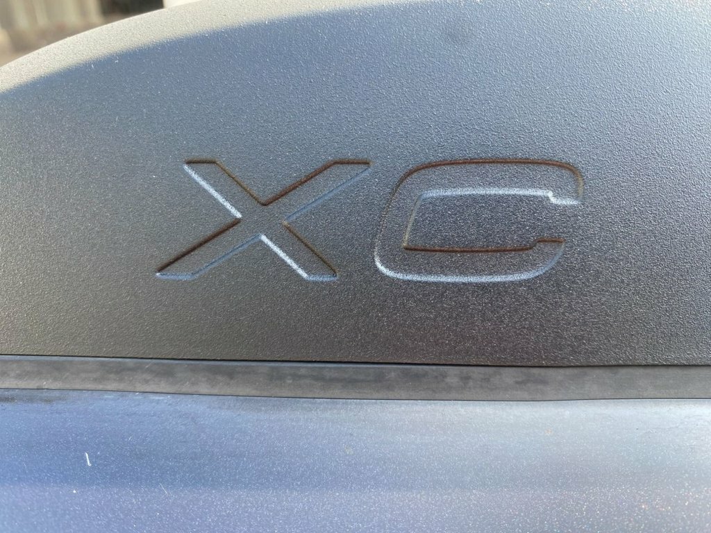Volvo XC70 Se Lux Silver #14
