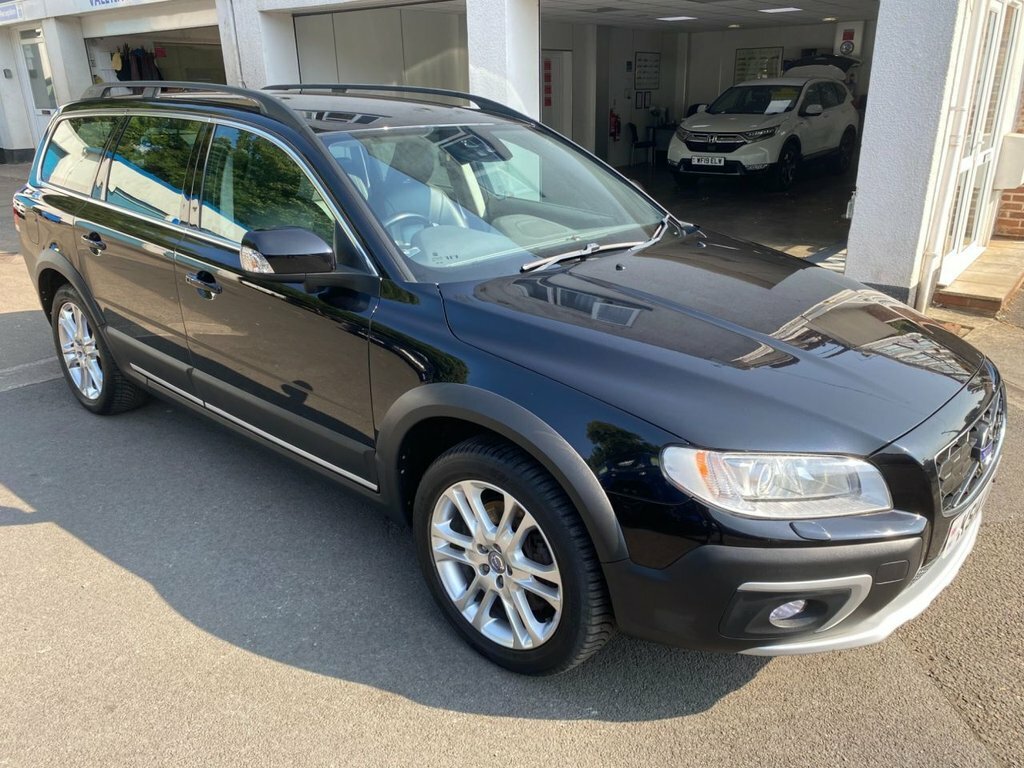 Volvo XC70 Se Lux Silver #9