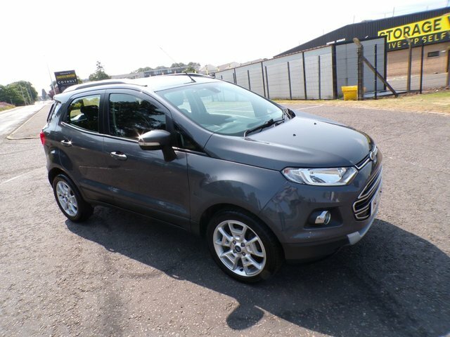 Ford Ecosport Hatchback White #13