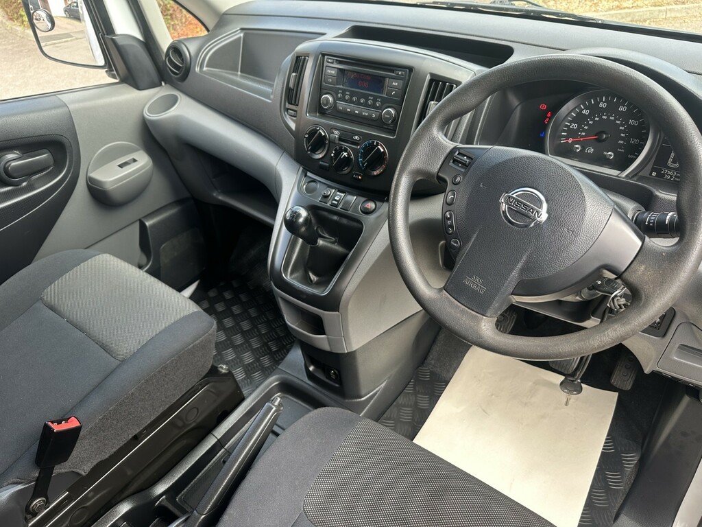 Nissan NV200 Acenta Panel Van White #10