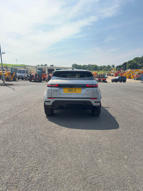 Land Rover Range Rover Evoque 2.0 D200 Dynamic Se Silver