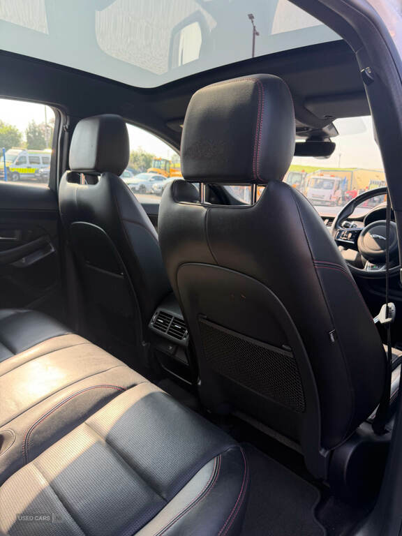 Jaguar E-Pace 2.0D 180 Chequered Flag Edition YR20FNE White #6