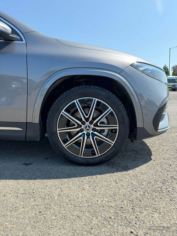 Mercedes-Benz EQA Eqa 350 4M 215Kw Amg Line Executive 66.5Kwh At Grey