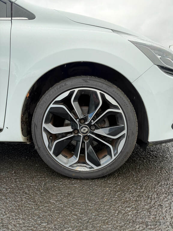 Renault Clio 0.9 Tce 75 Iconic White