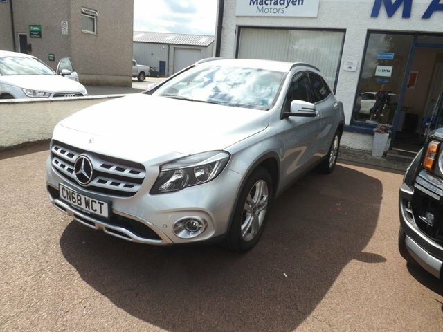 Mercedes-Benz GLA Class 1.6 Gla200 Sport Executive CN68WCT Silver #3
