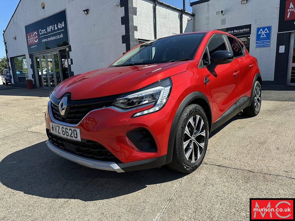 Renault Captur E-tech Evolution AVZ6620 Red #3