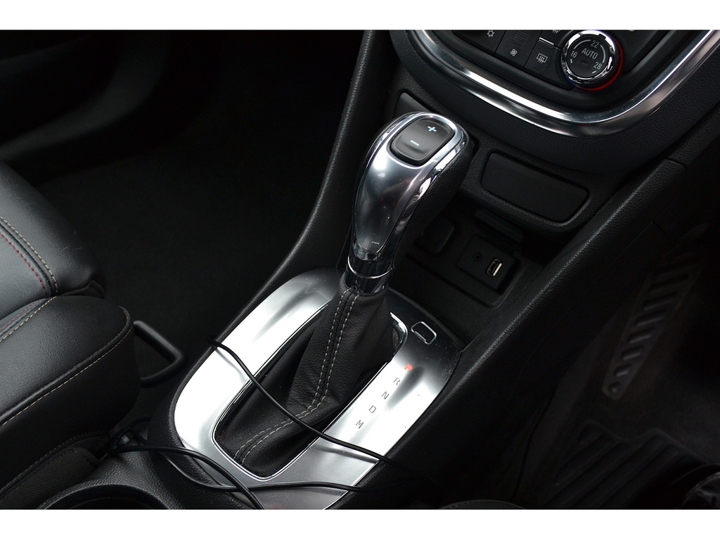 Vauxhall Mokka I Turbo Se White #4