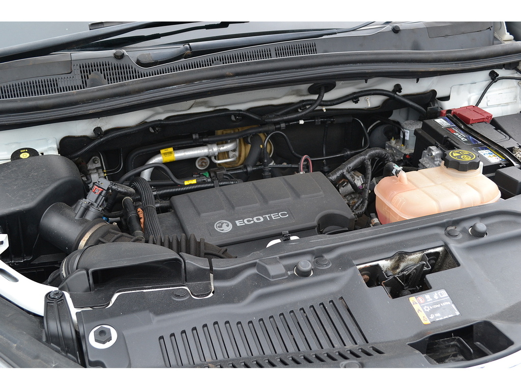 Vauxhall Mokka I Turbo Se White #5