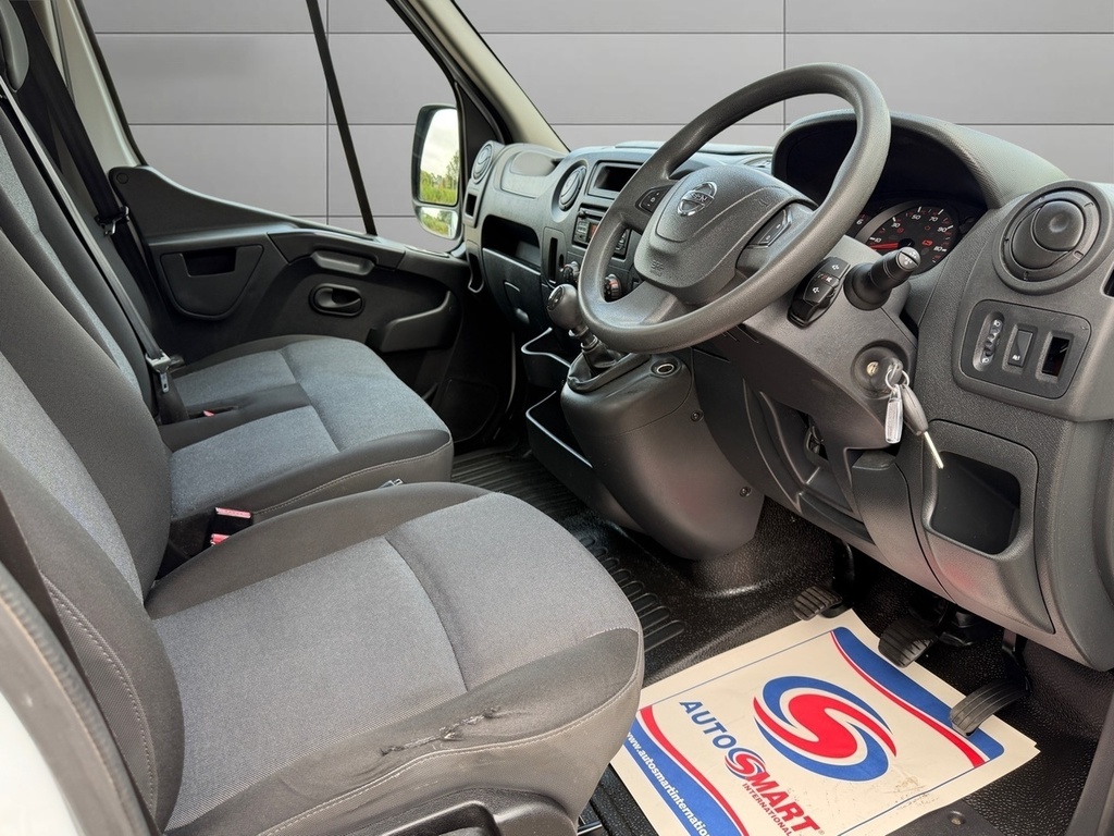 Nissan NV400 Dci Shr Pc 130 White #9