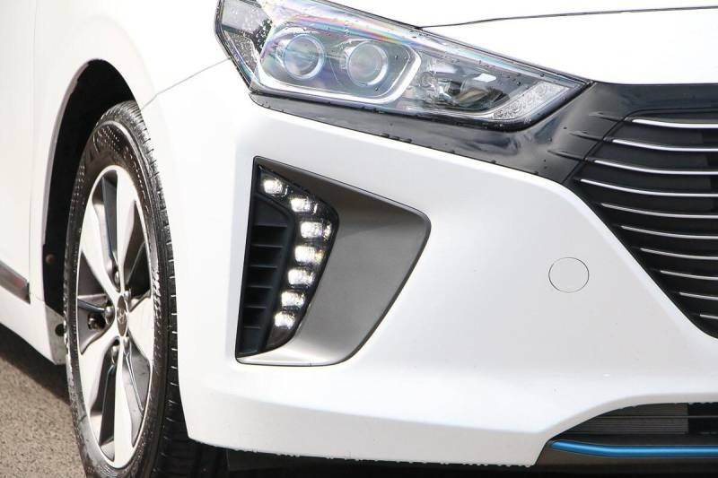 Hyundai Ioniq 1.6 Gdi Plug-in Hybrid Premium Dct White #3