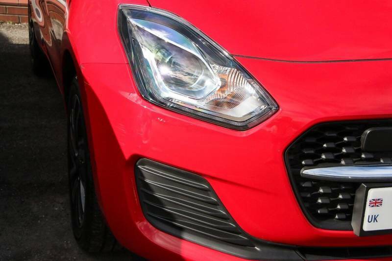 Suzuki Swift 1.2 Dualjet 83 12V Hybrid Sz-l - 2022 22 Red #4
