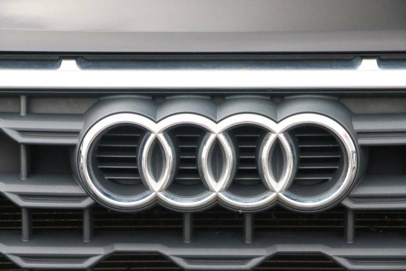 Audi Q2 30 Tfsi Technik - 2023 23 ND23HVU Black #4