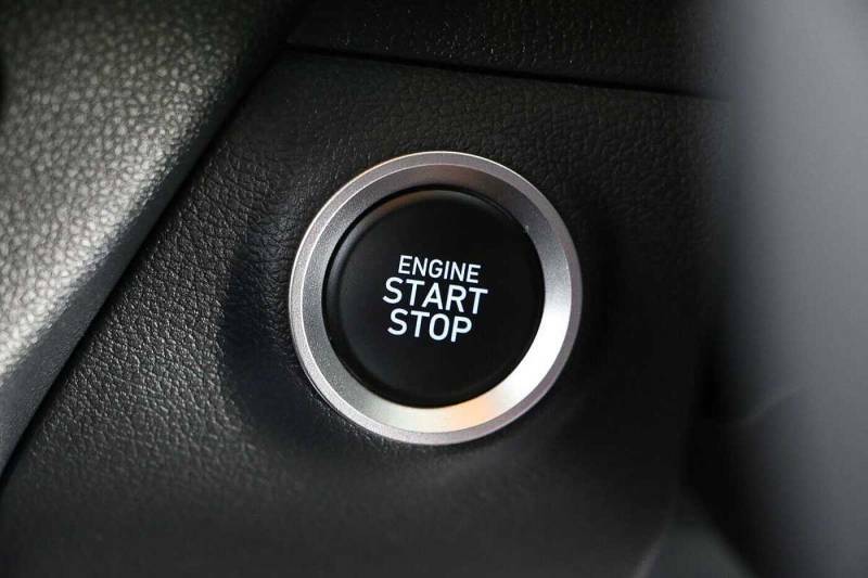 Hyundai I10 Premium White #9