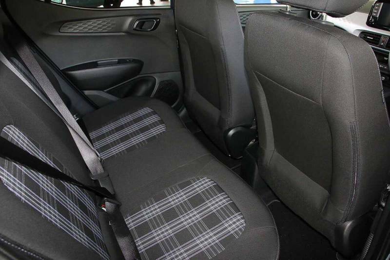 Hyundai I10 Premium White #20