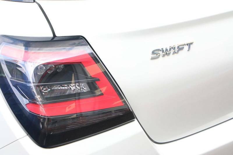 Suzuki Swift 1.2 Mhev Ultra Hatchback Hybrid BA74LTO White #4