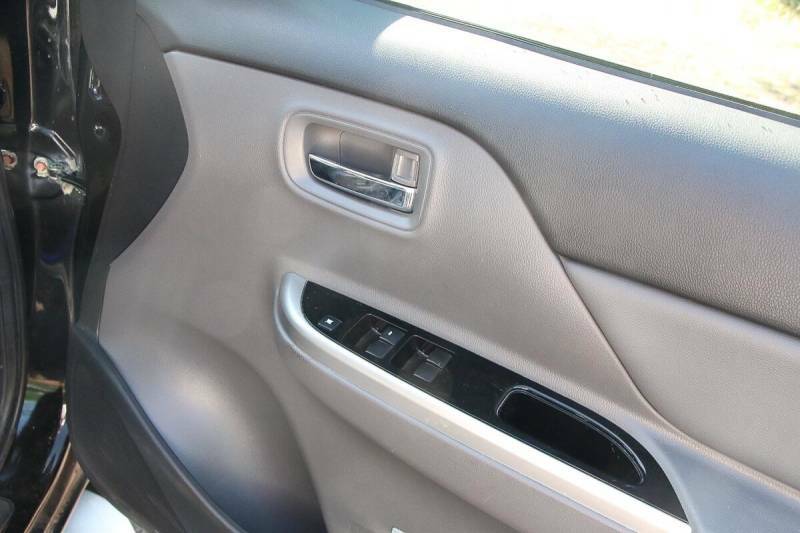 Mitsubishi L200 Di-d Barbarian Black Dcb Grey #14