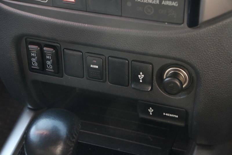 Mitsubishi L200 Di-d Barbarian Black Dcb Grey #32