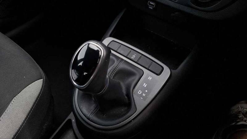 Hyundai I10 1.0 Mpi Se Connect Green #6