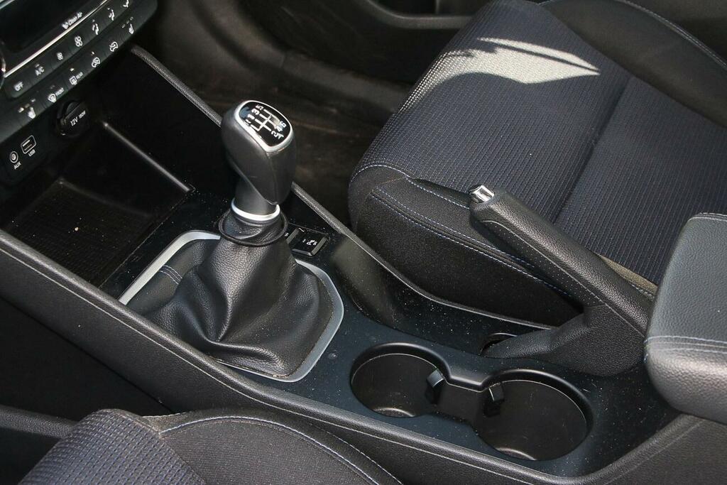 Hyundai Tucson Premium Se Black #18