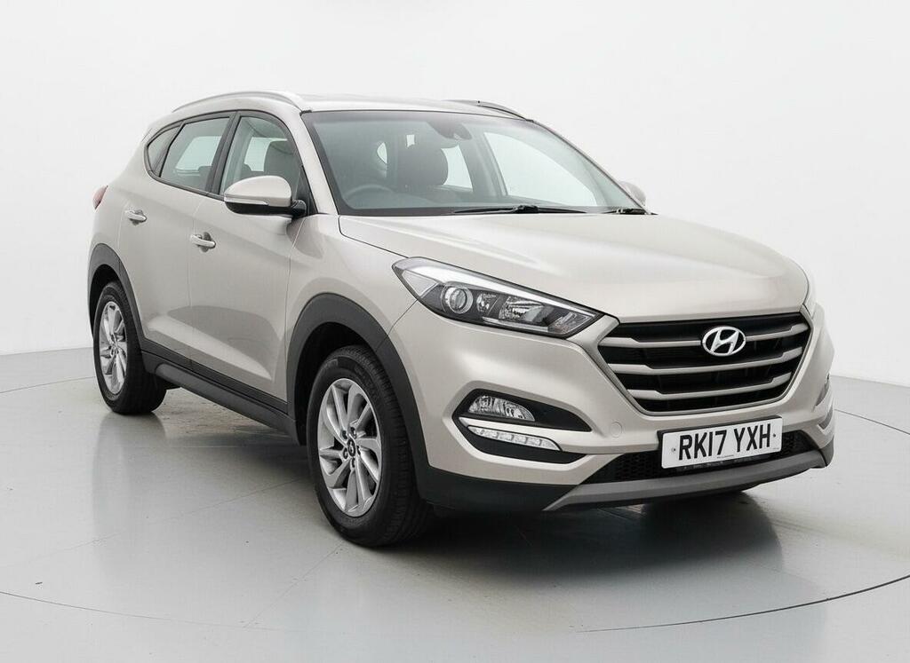 Hyundai Tucson 1.7 Crdi Blue Drive Se Euro 6 Ss White