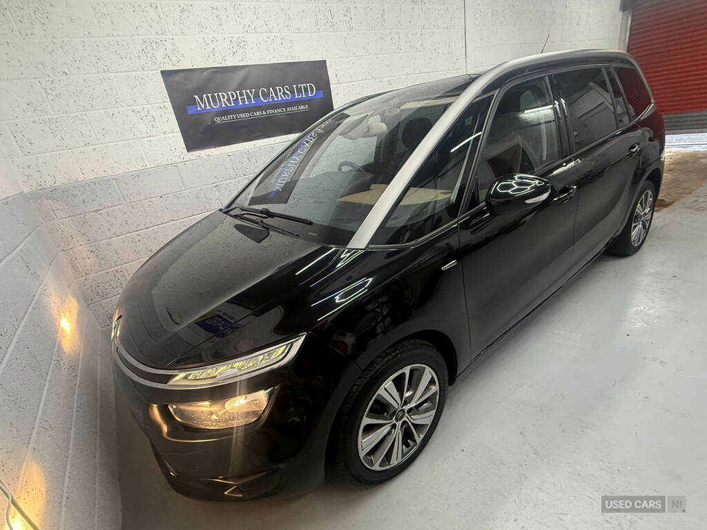 Citroen Grand C4 Picasso 1.6 Bluehdi Exclusive Black #2
