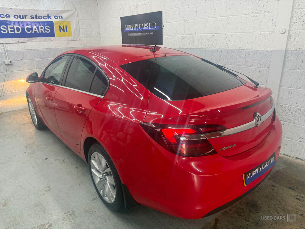Vauxhall Insignia 1.8I Vvt Sri Red #4