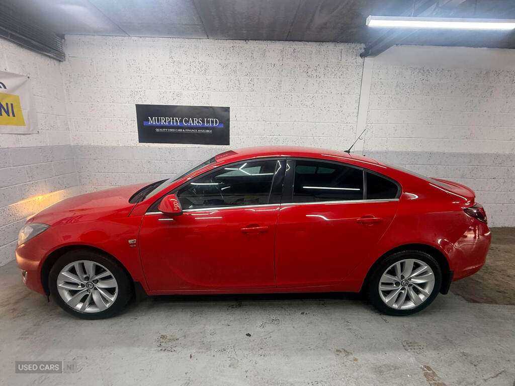Vauxhall Insignia 1.8I Vvt Sri Red #6
