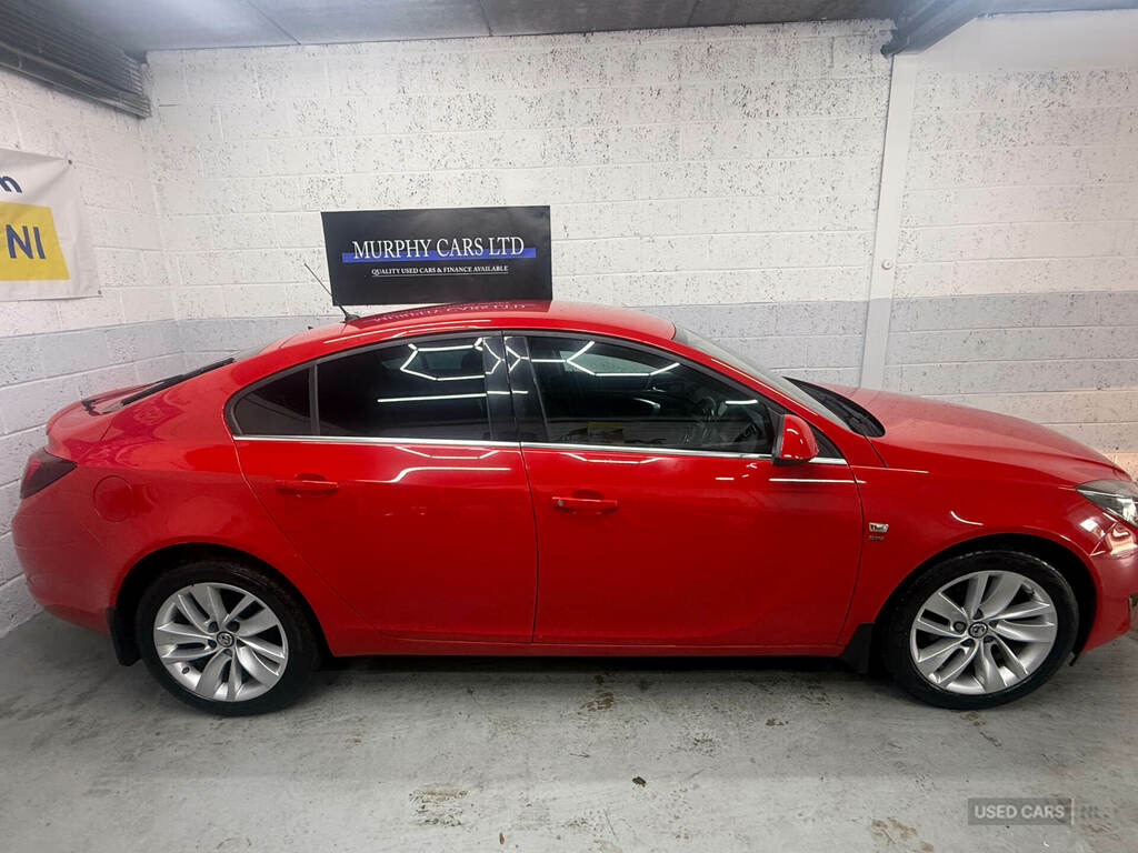 Vauxhall Insignia 1.8I Vvt Sri Red #5
