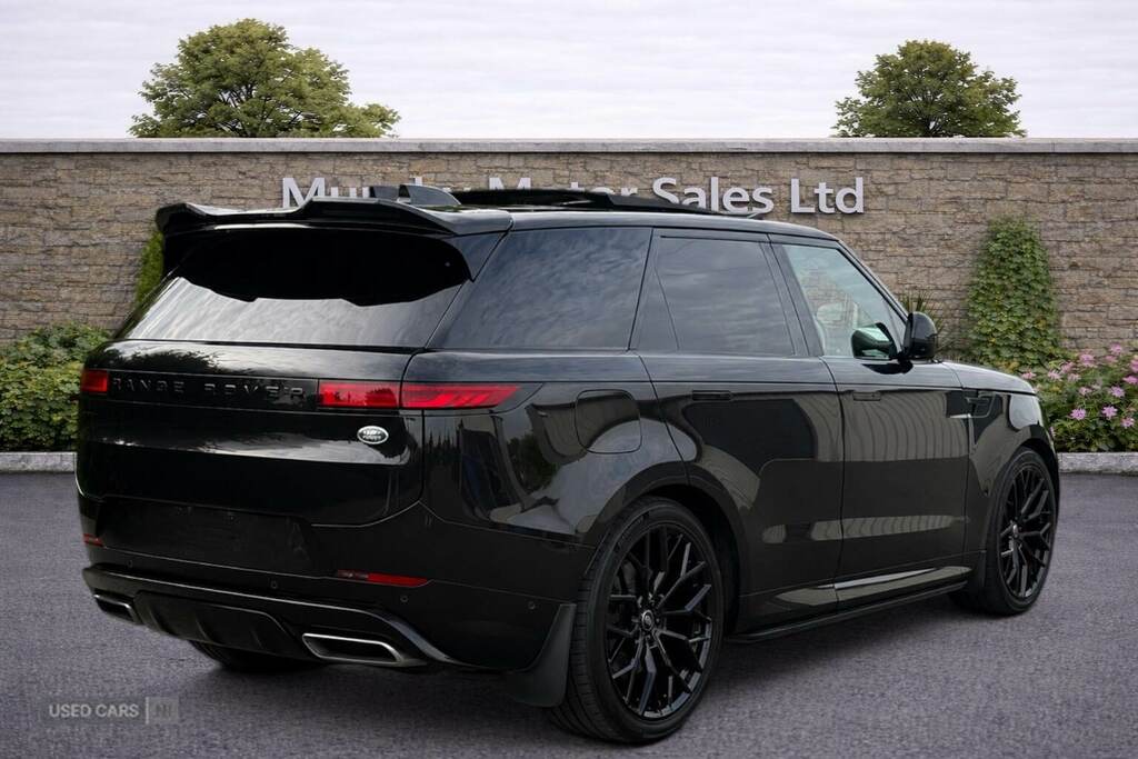 Land Rover Range Rover Sport 3.0 P440e Dynamic Se DW23FLH Black #3